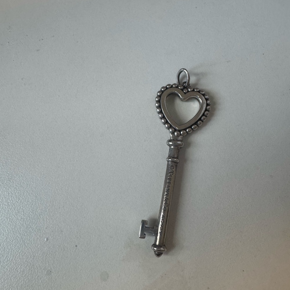 Auth Tiffany & Co. Key - Picture 4 of 4